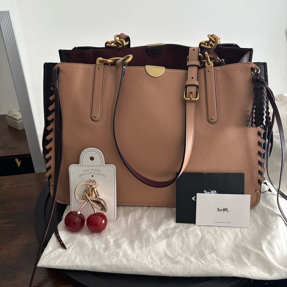 Coach Dreamer Large Women's Bag